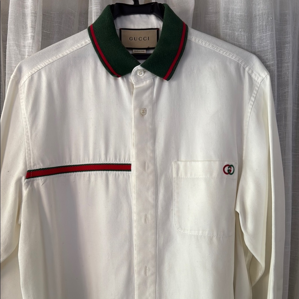 Gucci Men's Cream Button down Shirt with Green and Red Details